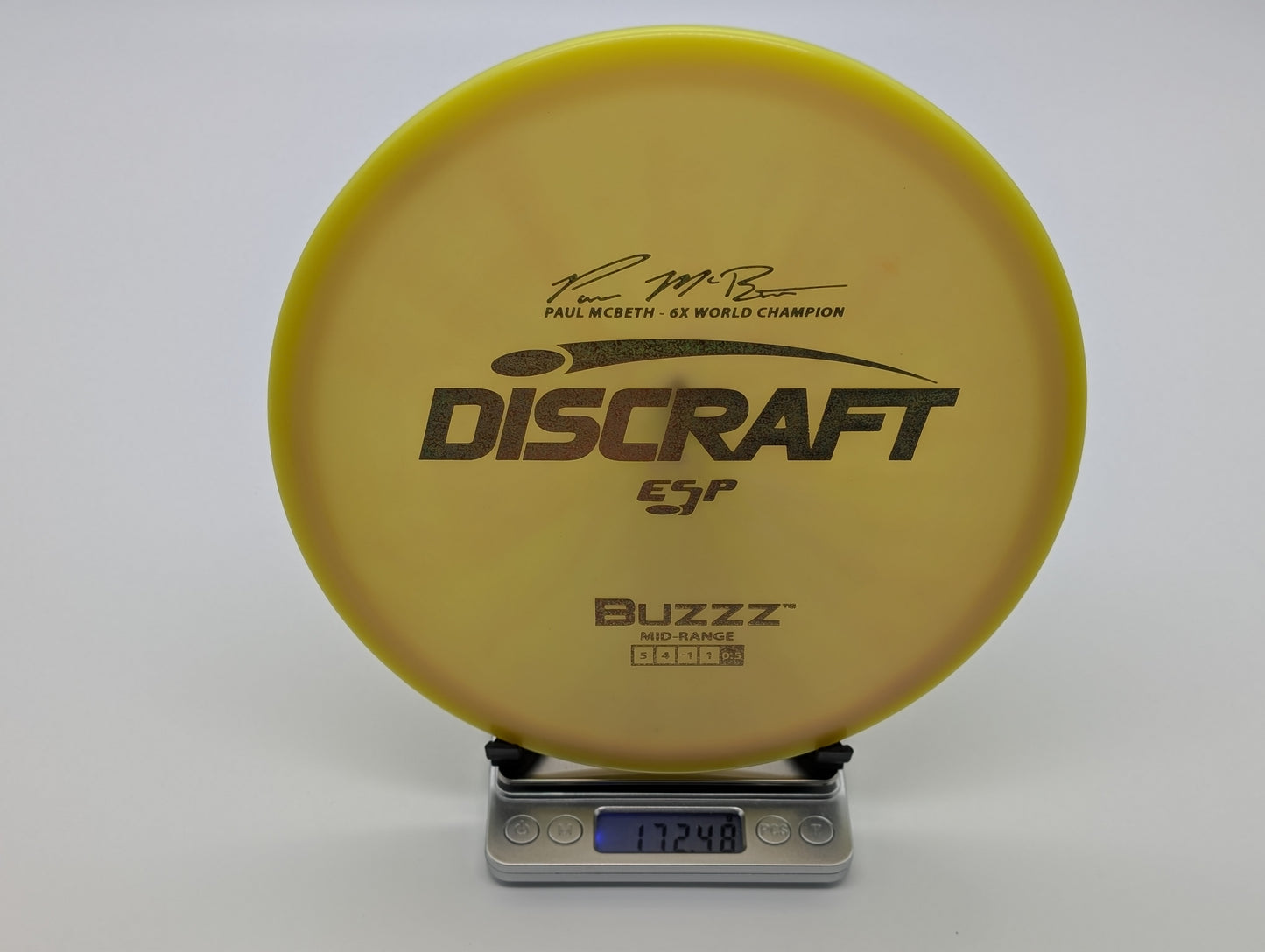 Buzzz (ESP, Paul McBeth)