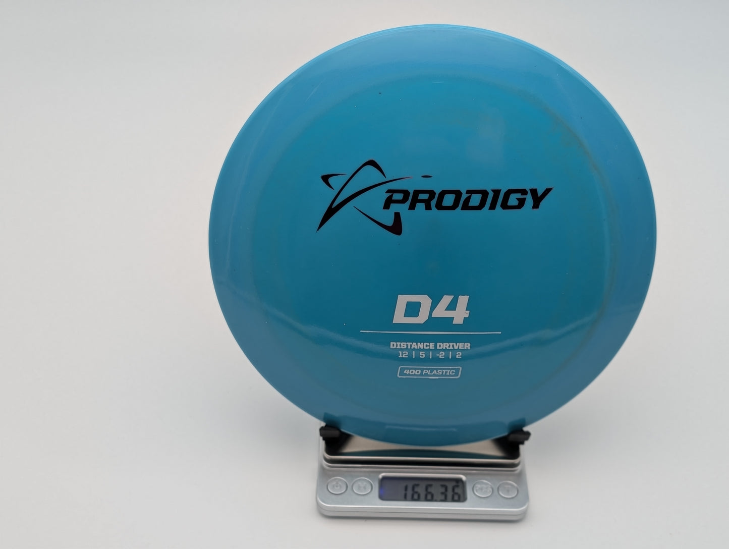 D4 (400 Plastic)